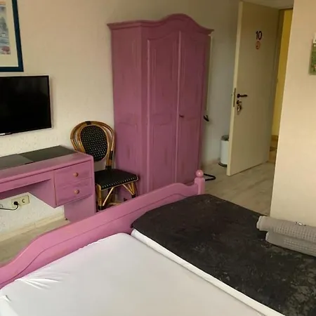 Hotel Hotel Auberge Restaurant *