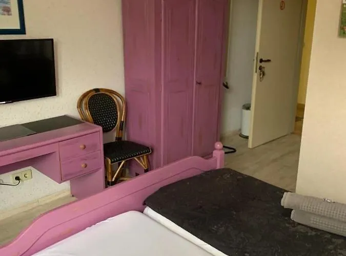 Hotel Hotel Auberge Restaurant *