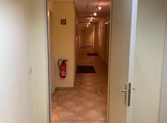 Hotel Auberge Restaurant *